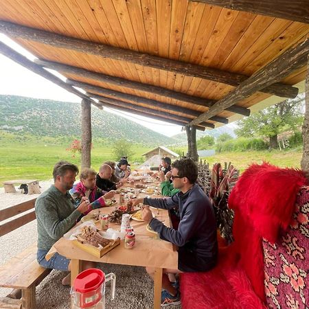 Camping Cajupi Gjirokastër Buitenkant foto